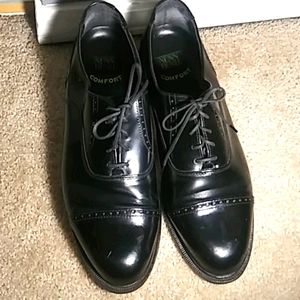 Nunn Bush Confort Dress Shoes